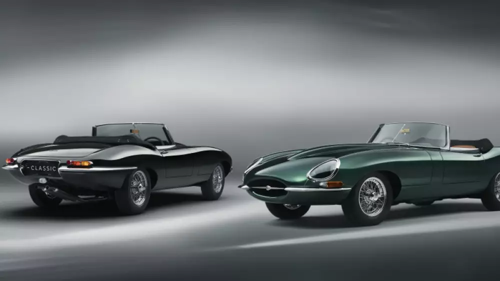 Два уникальных Jaguar E-Type созданы с нуля