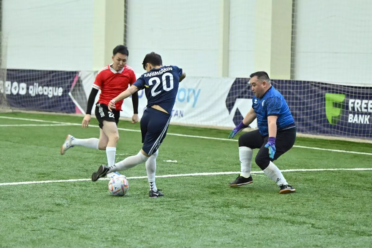 Стартовал турнир по мини-футболу для журналистов MAJILIS CUP – 2024