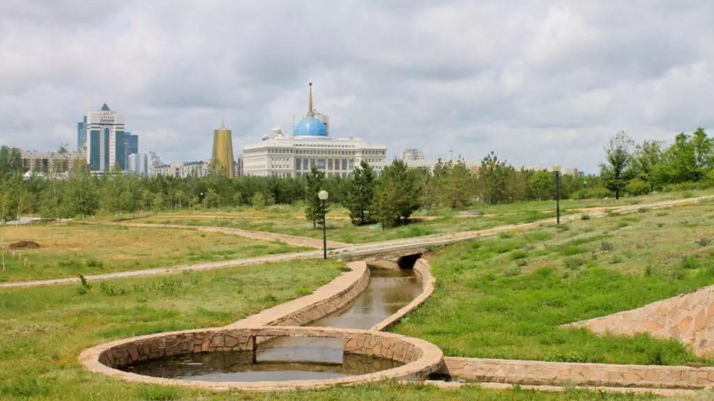 В Астане планируется открыть район с  развлекательными комплексами