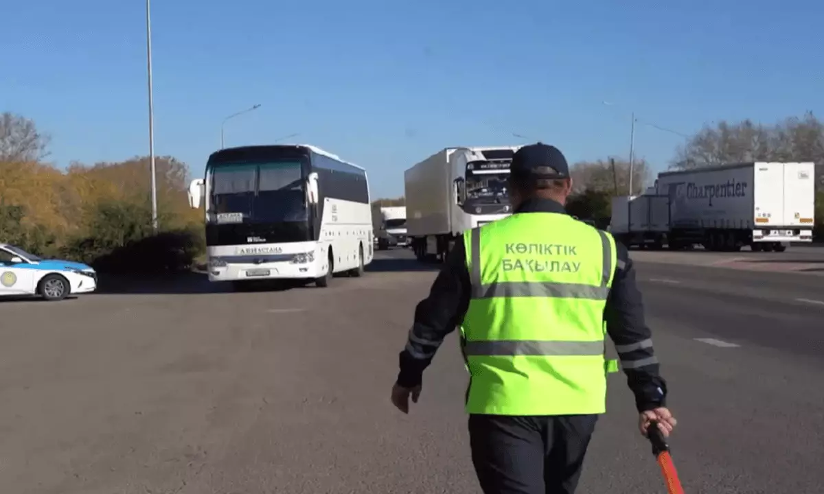 Қарағанды облысында жүкті шамадан тыс тиеген жүргізушілер жауапқа тартылды