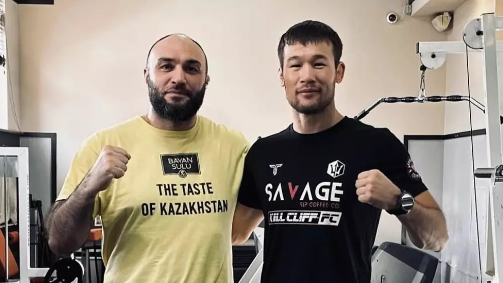 Первый чемпион UFC из Казахстана? Интервью с тренером Рахмонова