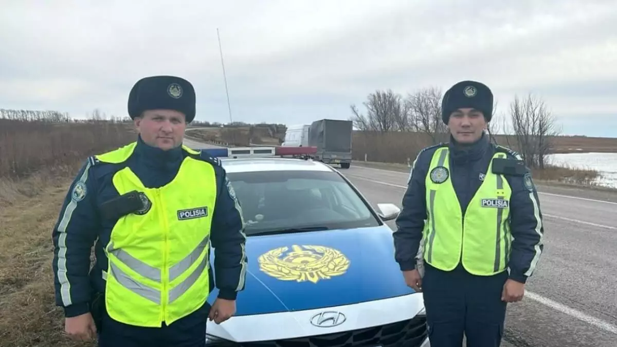 Петропавлда полицейлер толғақ қысқан әйелді дер кезінде перинаталдық орталыққа жеткізді