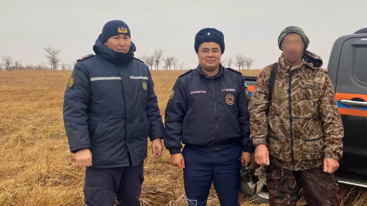 Опасная рыбалка: пропавшего мужчину нашли спасатели в Костанайской области