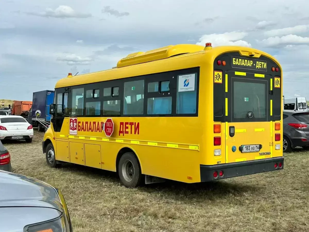 Столичным школьникам сократили учебный день из-за непогоды