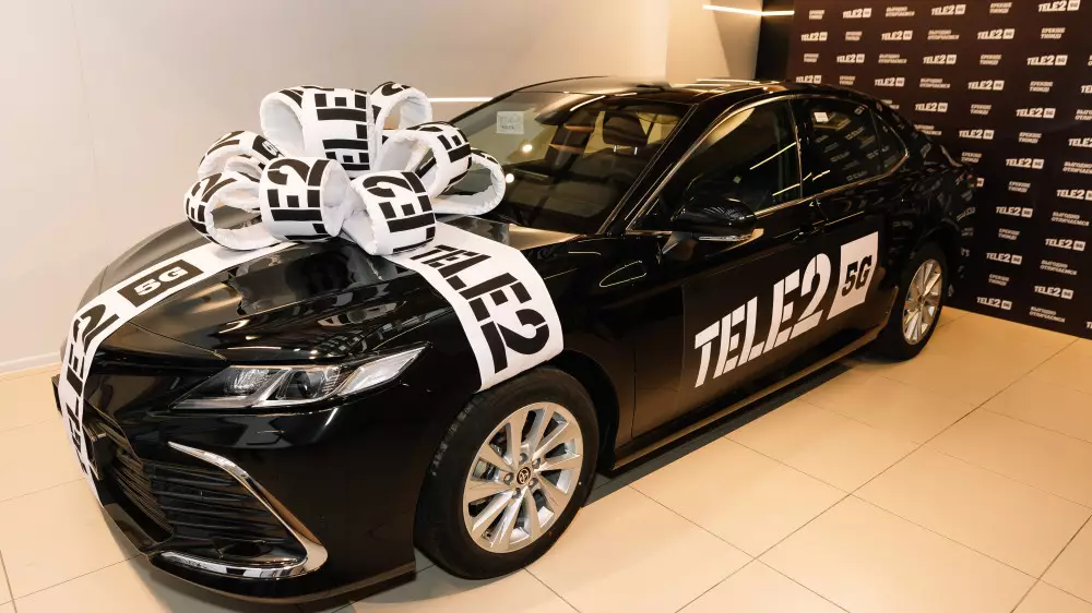 Tele2 Казахстан разыграл Toyota Camry 75 среди клиентов