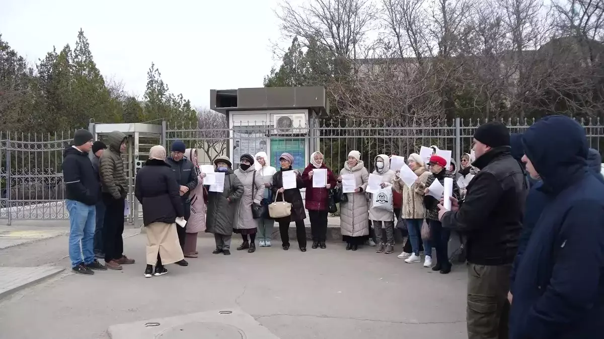 В погоне за прибылью: тысячи обманутых вкладчиков стали жертвами финпирамиды