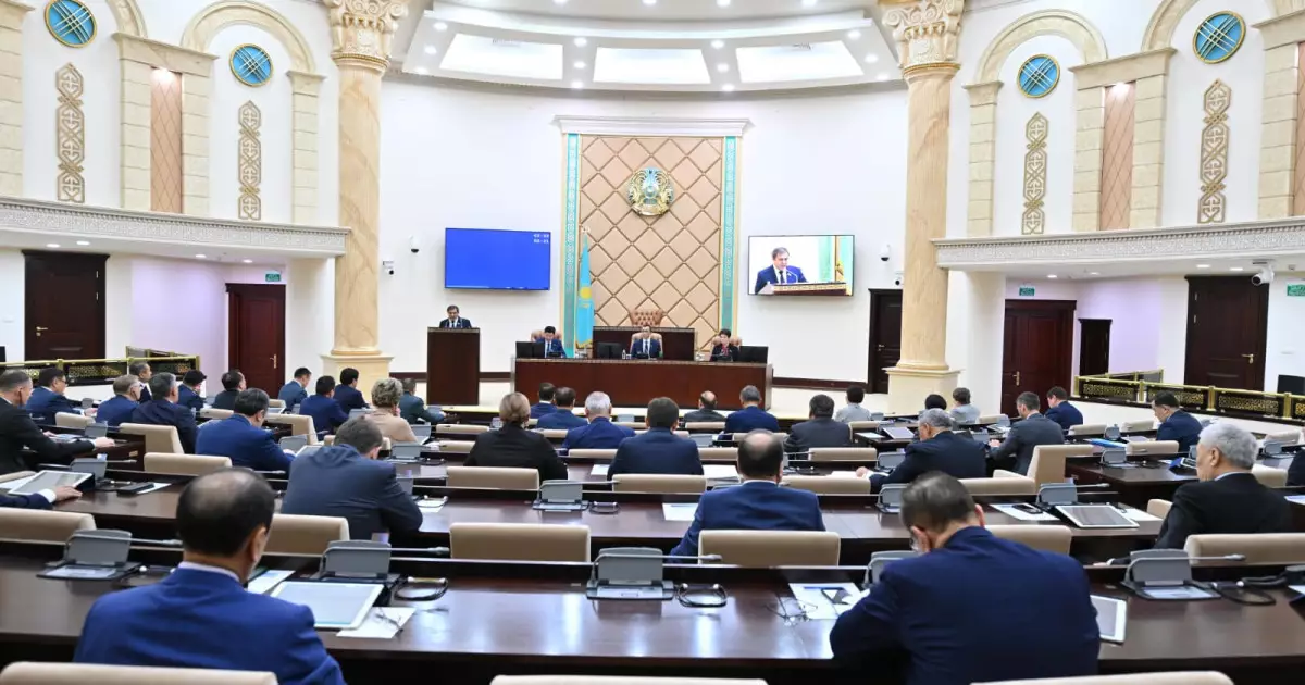   Әлсіз өнеркәсіп ұлттық қауіпсіздікке қатер төндіреді – Сенат депутаты   