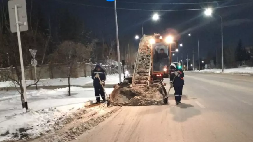 Елордада 1,4 мыңға жуық арнайы техника қар тазалау жұмыстарымен айналысады