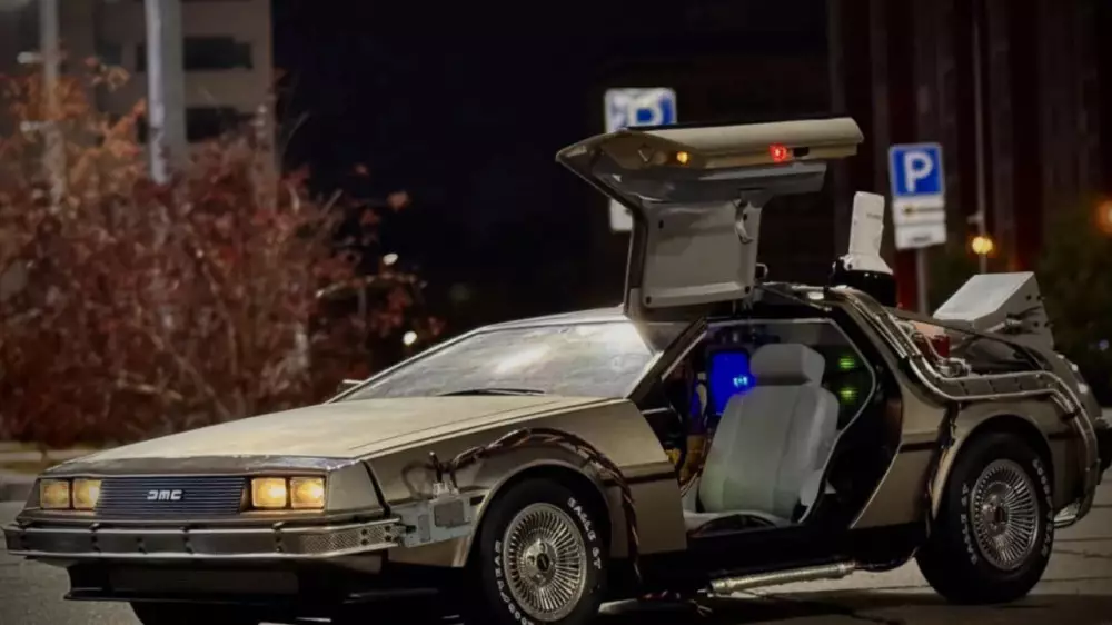 Еще один DeLorean из “Назад в будущее“ выставлен на продажу: 19 ноября 2024, 11:25 - новости на Tengriauto.kz