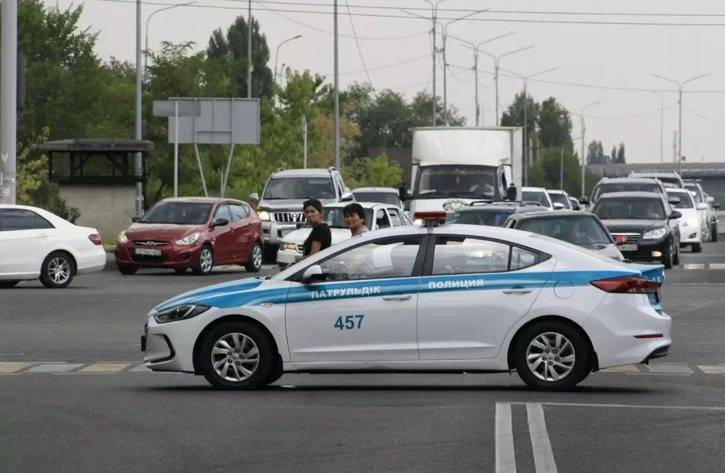 Более 20 документов примут в декабре власти Казахстана в рамках поправок в сфере ПДД