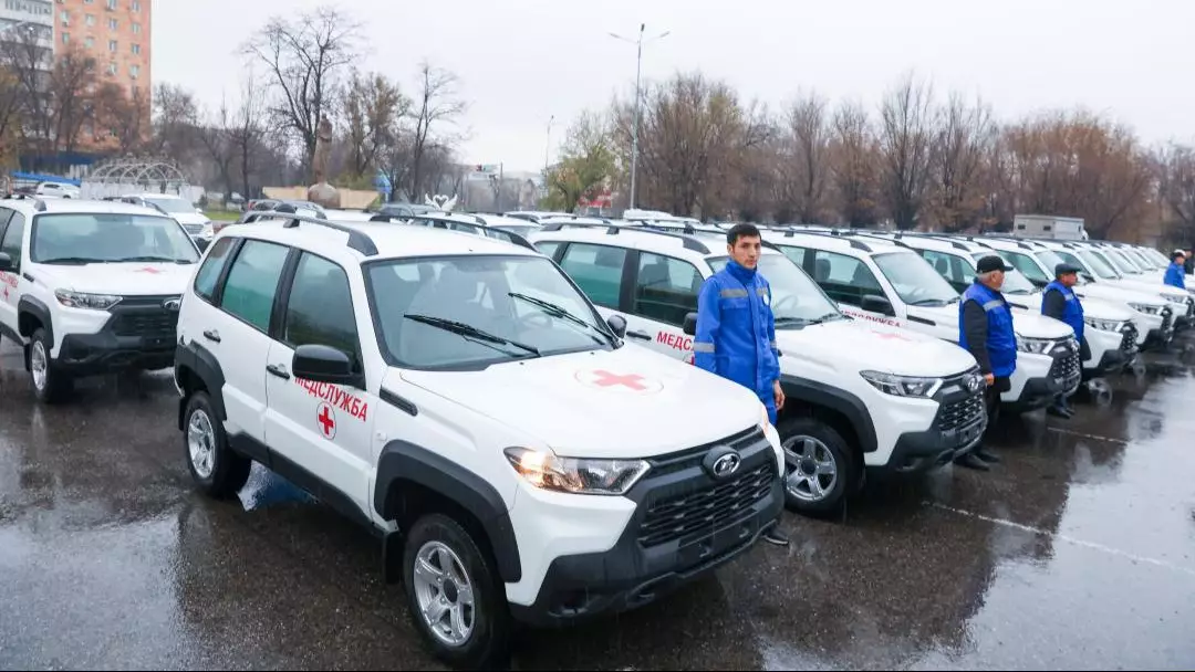 Жамбыл облысында жедел жәрдем үшін жаңа санитариялық автокөлік берілді