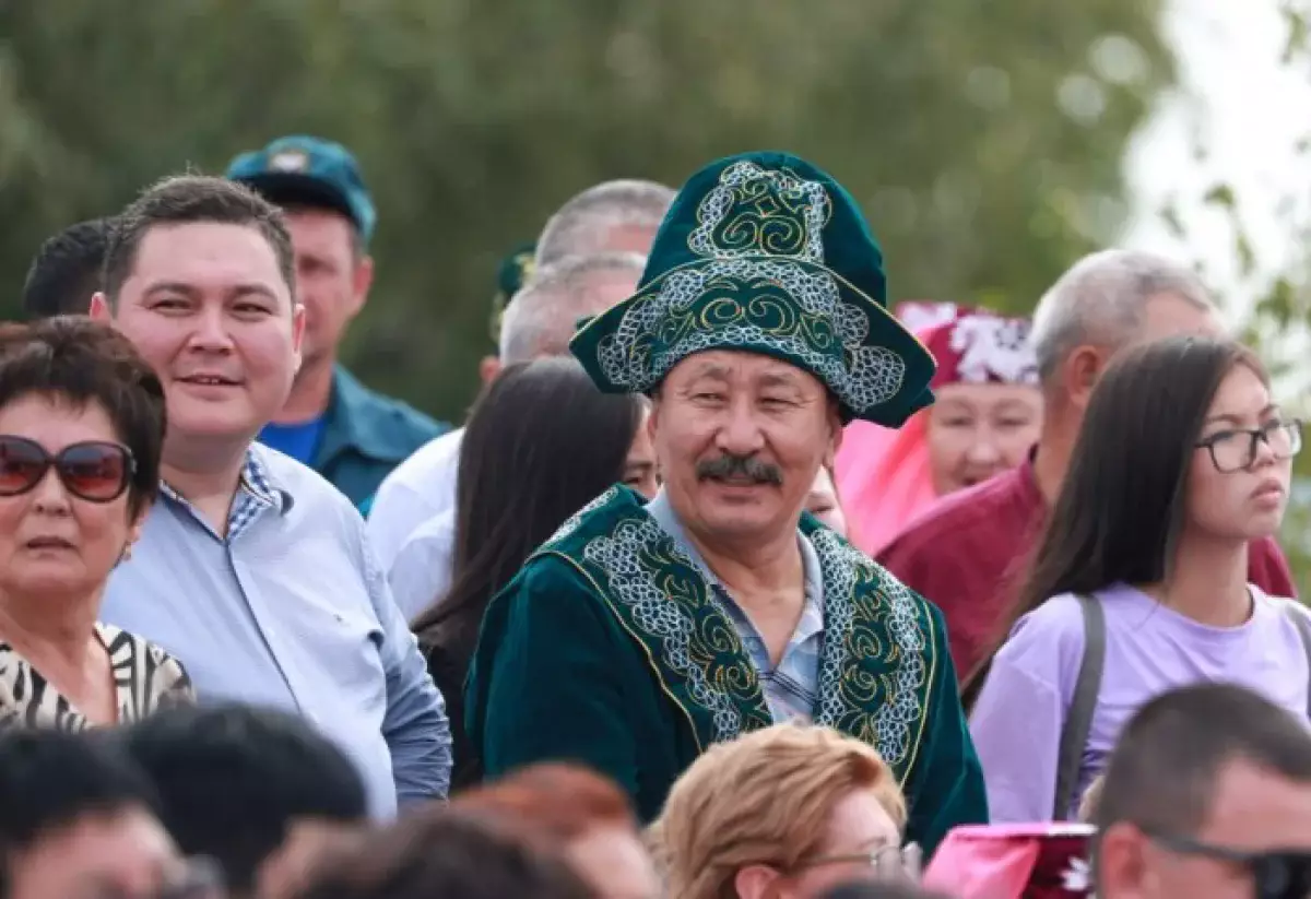 Сколько стоит казы в Москве, или почему казахи все чаще возвращаются домой вместо жизни в России