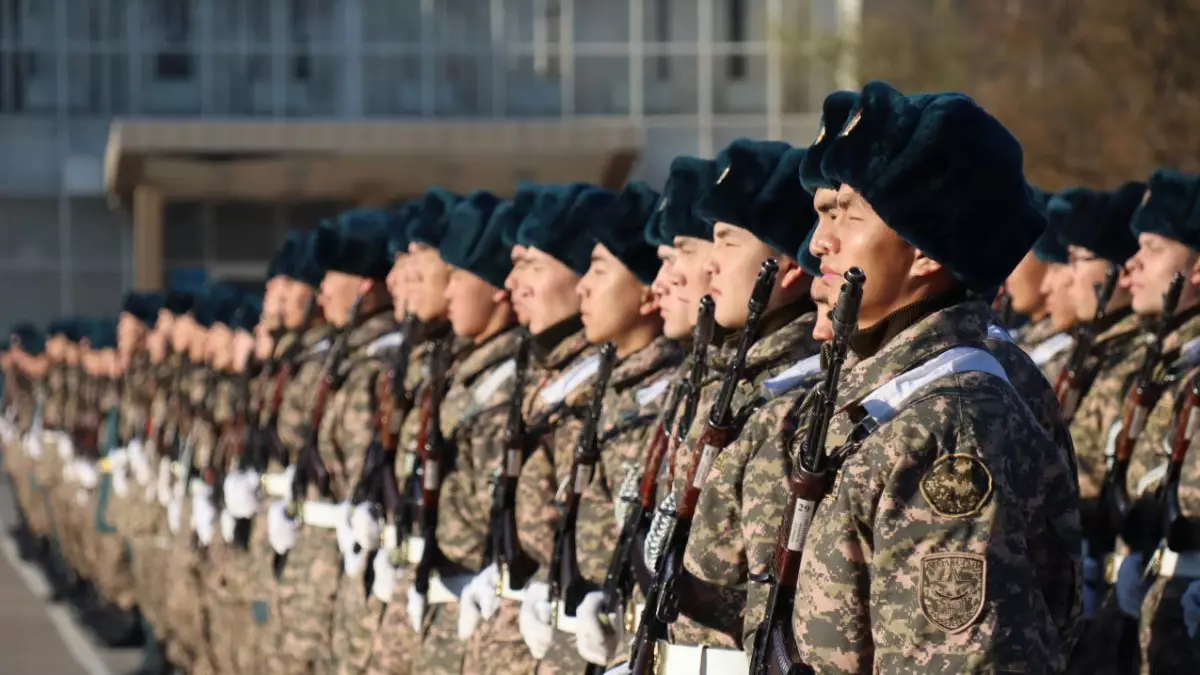 В Вооруженных силах проходят церемонии принятия Военной присяги