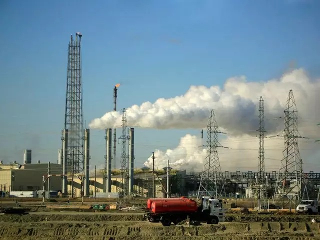 С 2026 года в Казахстане намерены добывать более 100 млн тонн нефти в год