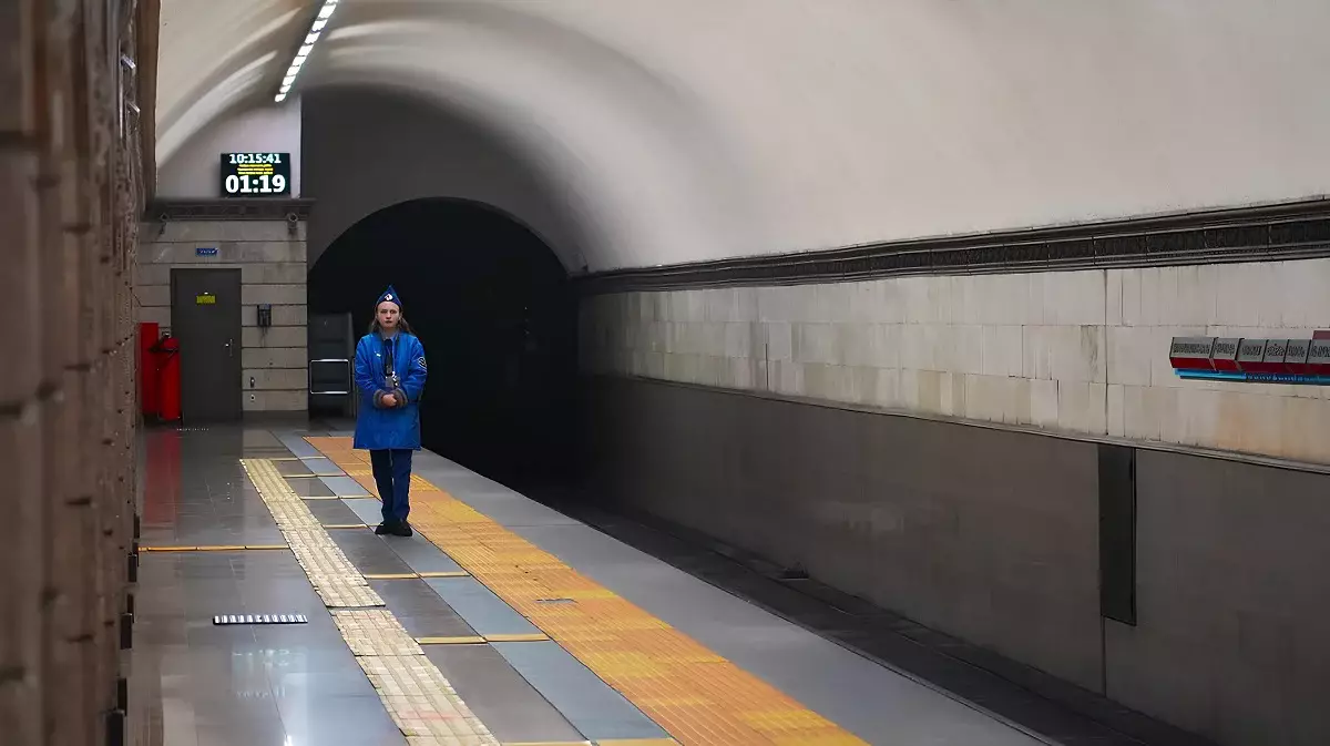 Подземные герои: как полиция обеспечивает безопасность метрополитена в Алматы