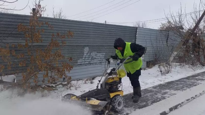 Астанадан күндізгі ауысымда 700-ге жуық жүк көлігі қар шығарды