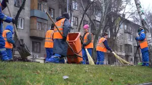 В Алматы впервые применяется комплексный подход по уборке дворов