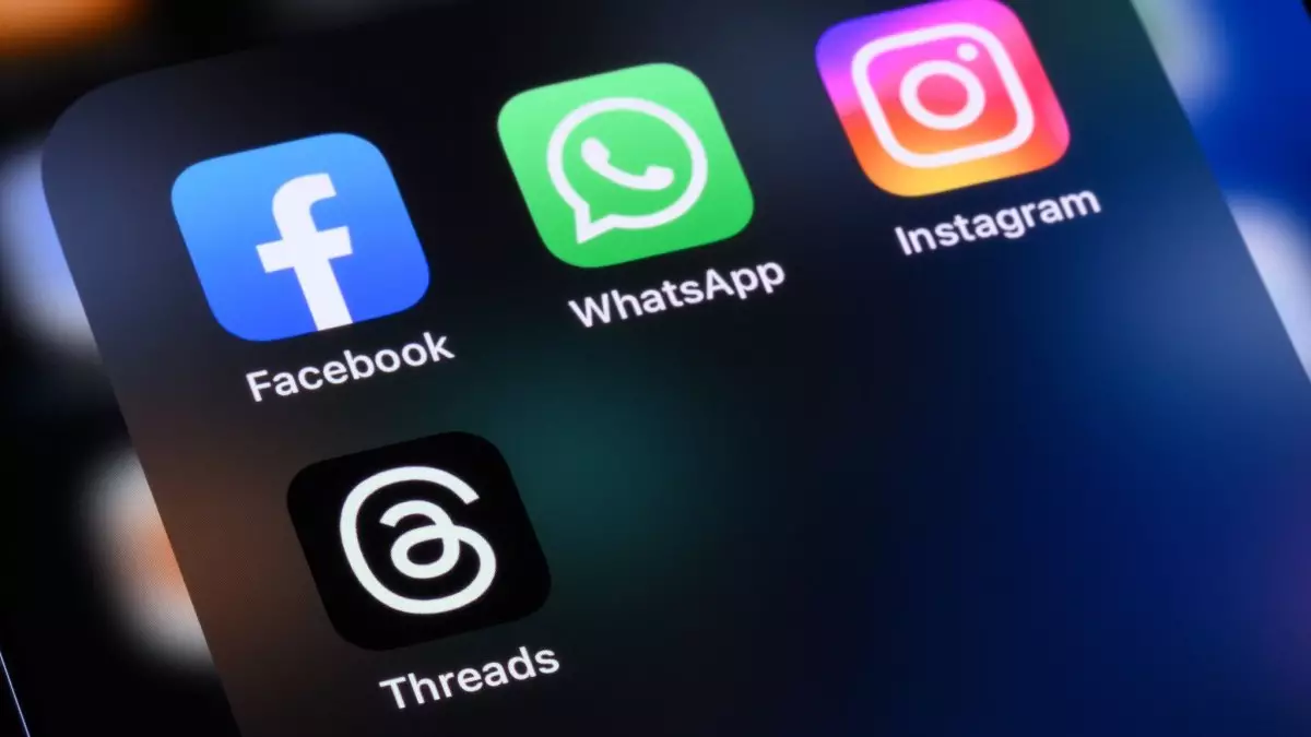 Әлем бойынша Whatsapp, Facebook және Instagram желілері істен шықты