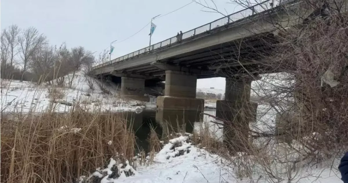   Теміртауда алты жасар бала мұзға батып кетті   