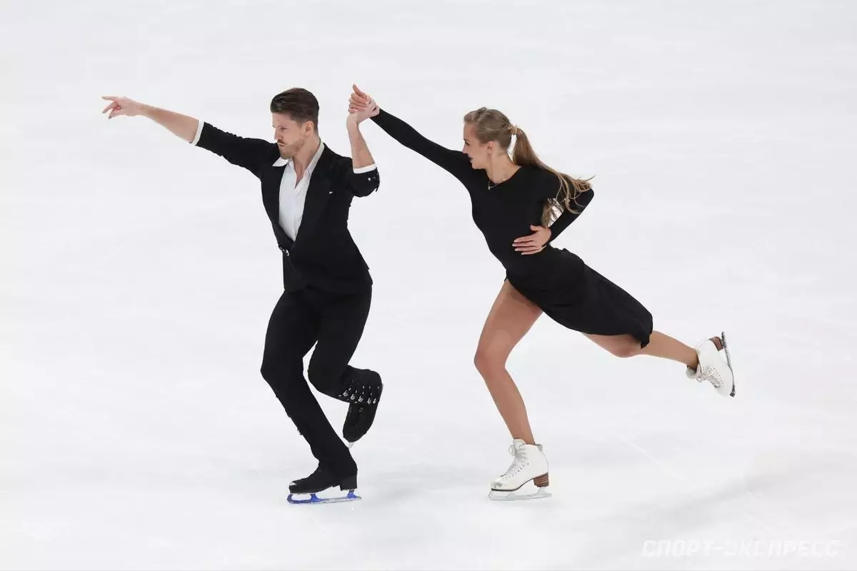 Степанова и Букин стали четырехкратными чемпионами России в танцах на льду