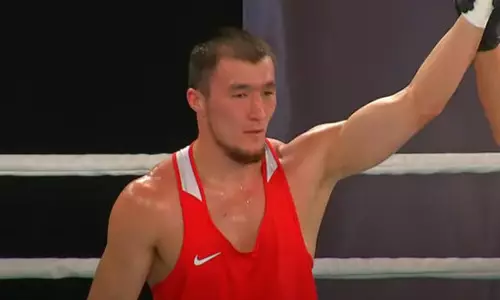 Боксер сборной Казахстана выиграл бой за финал