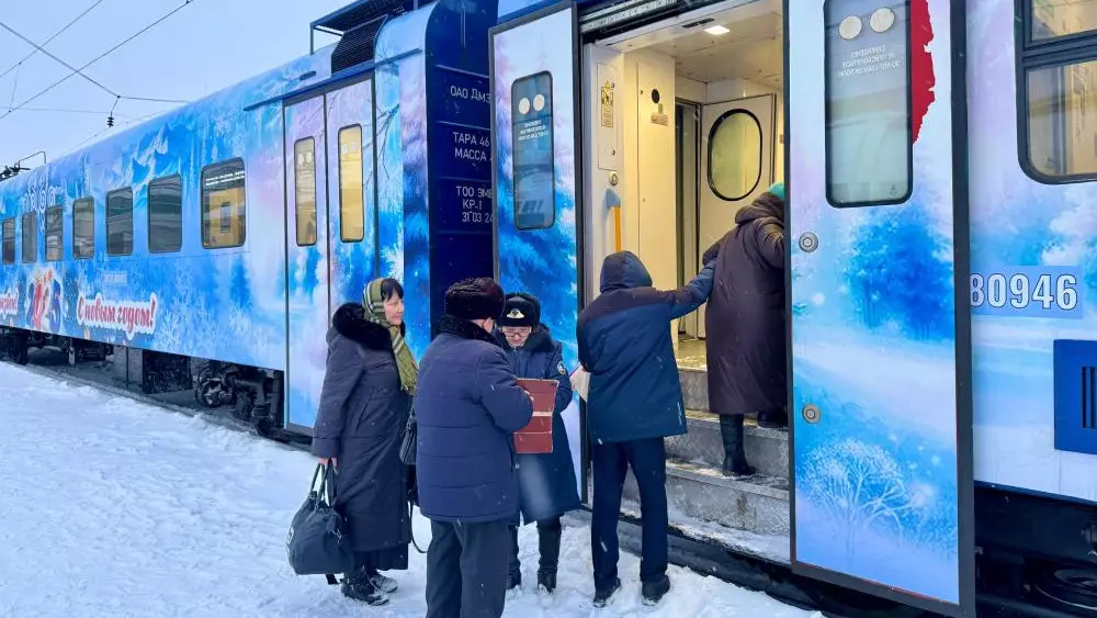 Елордадан Атбасар мен Көкшетауға жүретін жаңа жылдық электропойыз жолға шықты