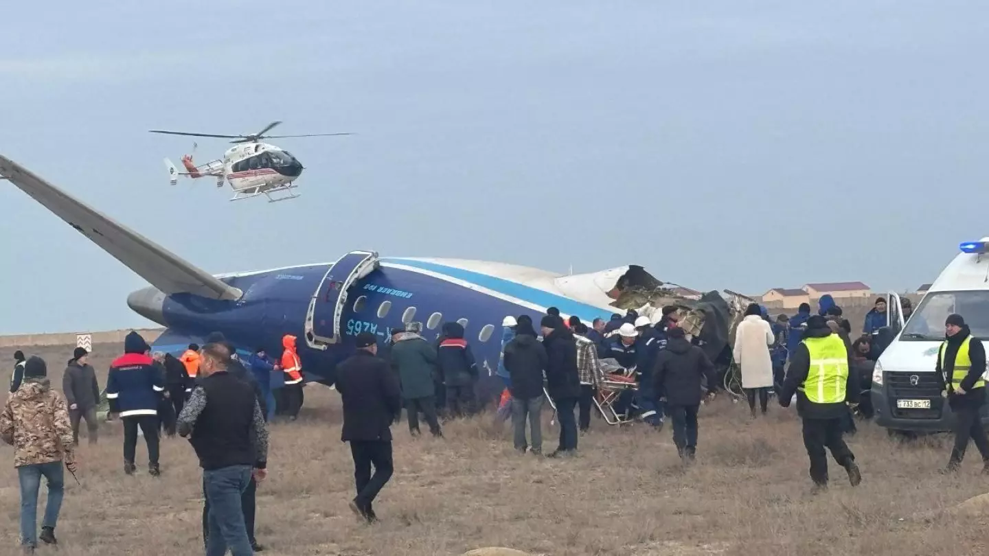 На борту взорвался баллон — последние данные о крушении самолёта под Актау