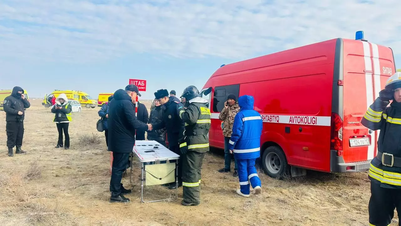 Крушение самолета в Актау: список выживших пассажиров