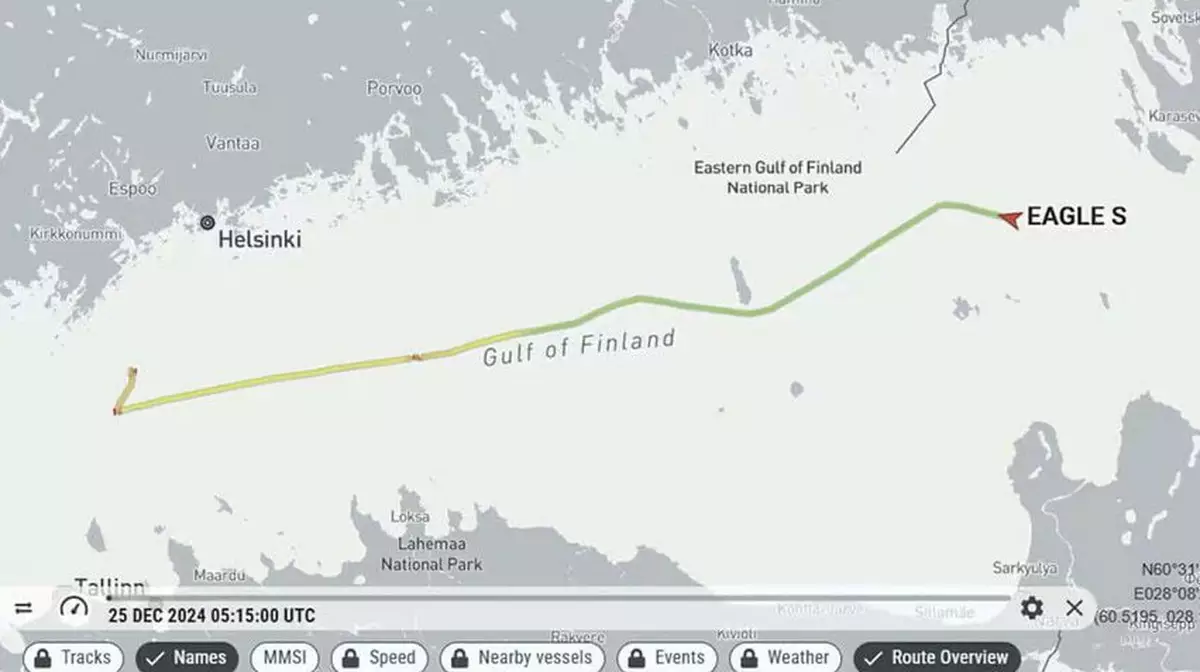 Финляндия взяла на абордаж судно теневого флота России