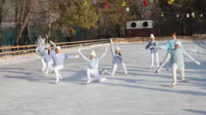 В Алматы прошло яркое ледовое шоу 