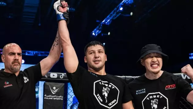 Непобежденный казах получил дебютный бой в UFC