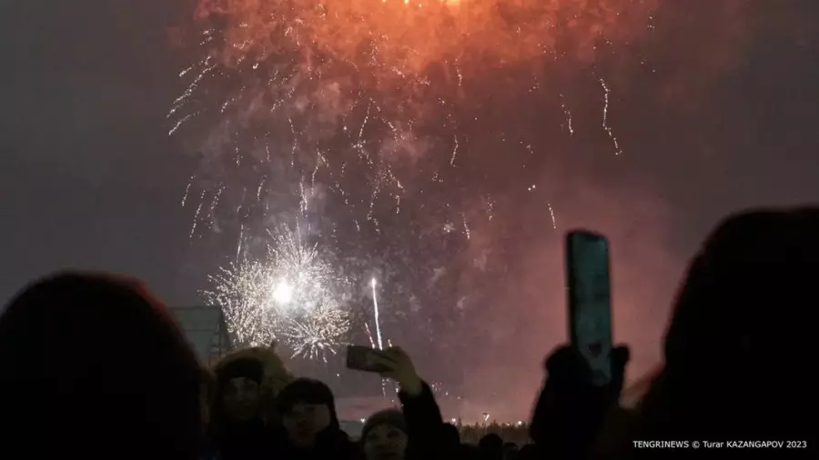 Алматыда жаңа жылдық мереке кезінде қанша адам отшашудан зардап шекті?