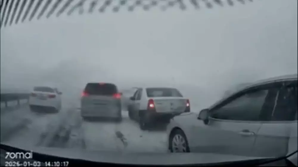 Появилось новое видео массового ДТП на трассе Астана - Щучинск