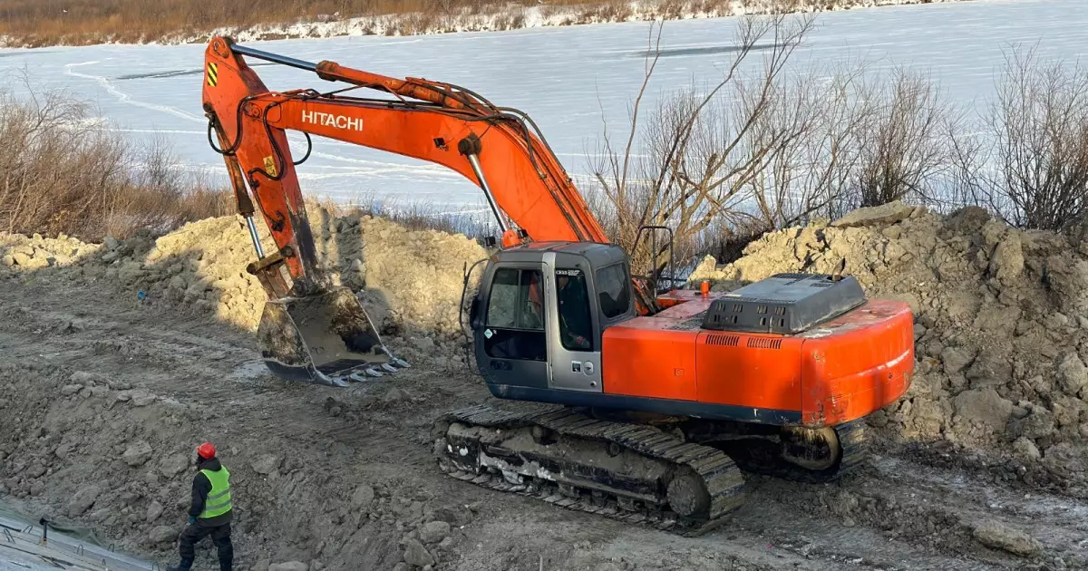   Мәжіліс депутаттары Петропавл қаласындағы бөгетті қалпына келтіру жұмыстарымен танысты   