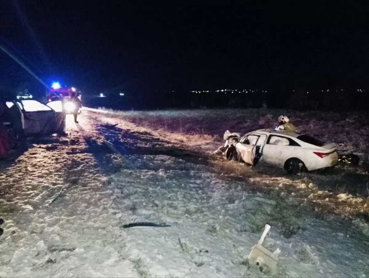 Семь казахстанцев попали в жуткое ДТП под Самарой, есть погибшие