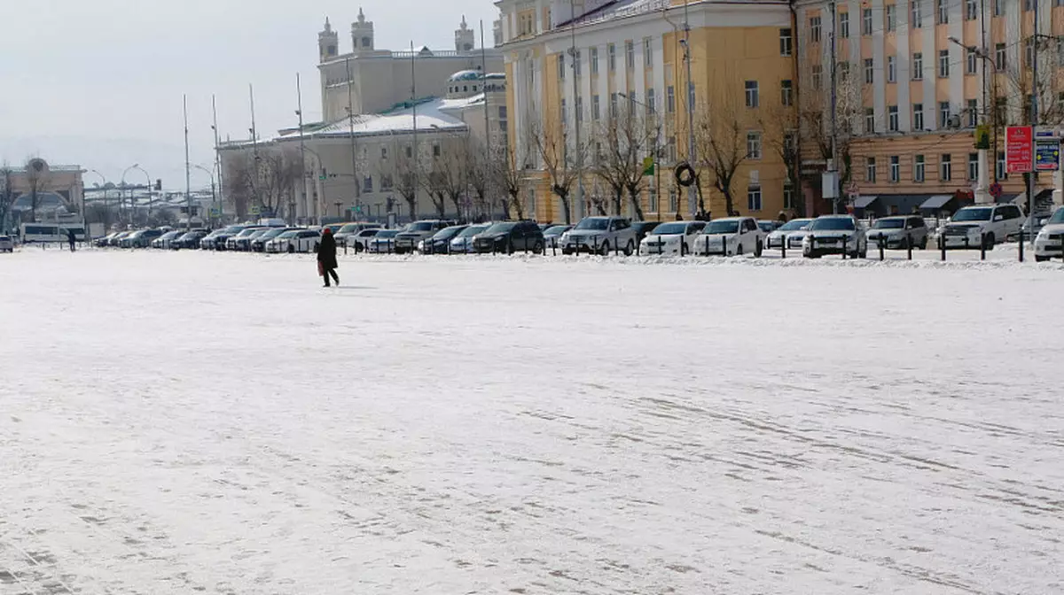 В столице Бурятии подростки жестоко избили советника мэра города