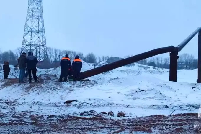 Собака застряла и больше недели просидела в трубе