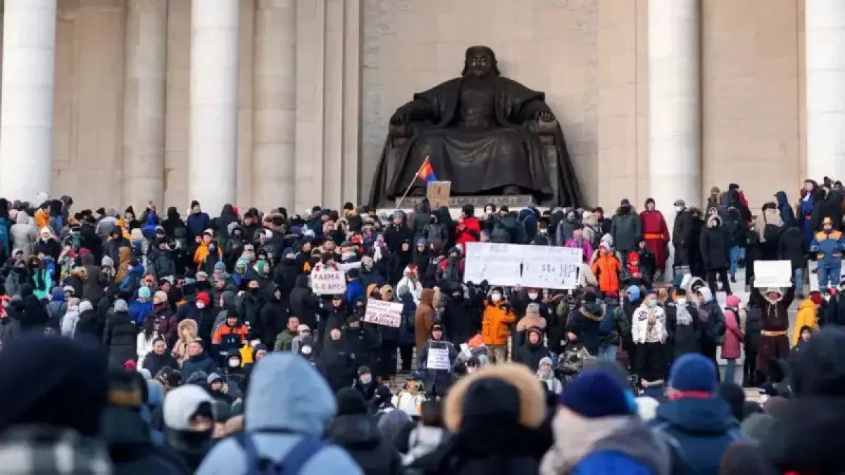 В Монголии проходит масштабная акция протеста. Чего добиваются демонстранты?