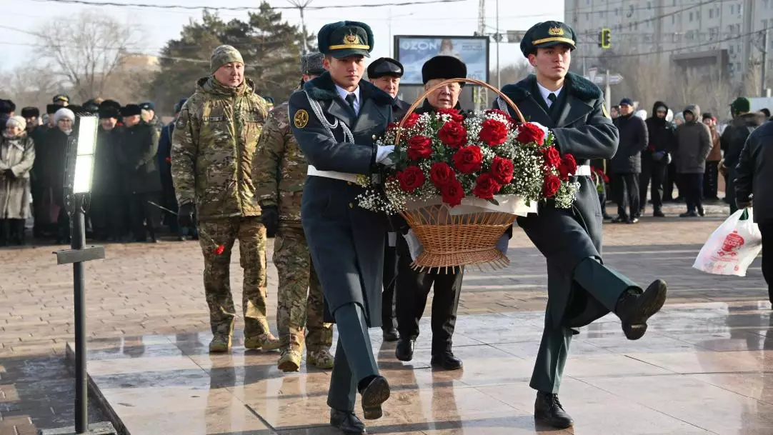 Ақтөбеде Әлия Молдағұлованың ерлігіне тағзым етті