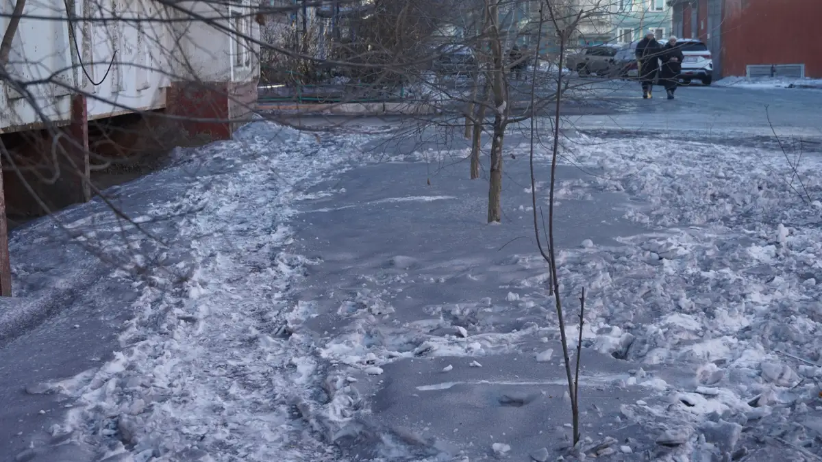 За "черный снег" в Сатпаеве никого не оштрафовали 