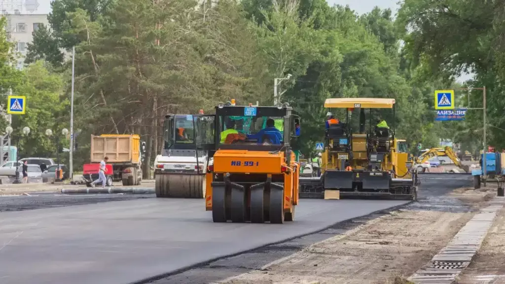 В Казахстане будут ускоренно выкупать земли для строительства дорог 