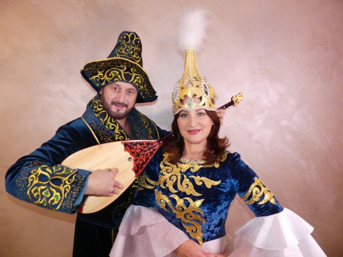 Германияда қазақ әуендерін әуелеткен Пауль мен Ольга