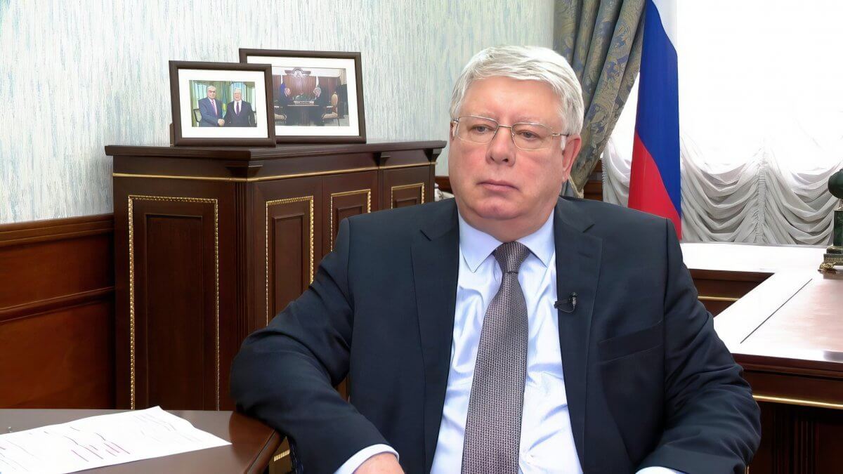 "Казахстан проявляет профессионализм": посол РФ в Казахстане высказался о трагедии в Актау