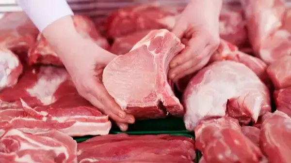 Мясо дорожает, а картофеля нет в магазинах: глава Минсельхоза высказался о ценах