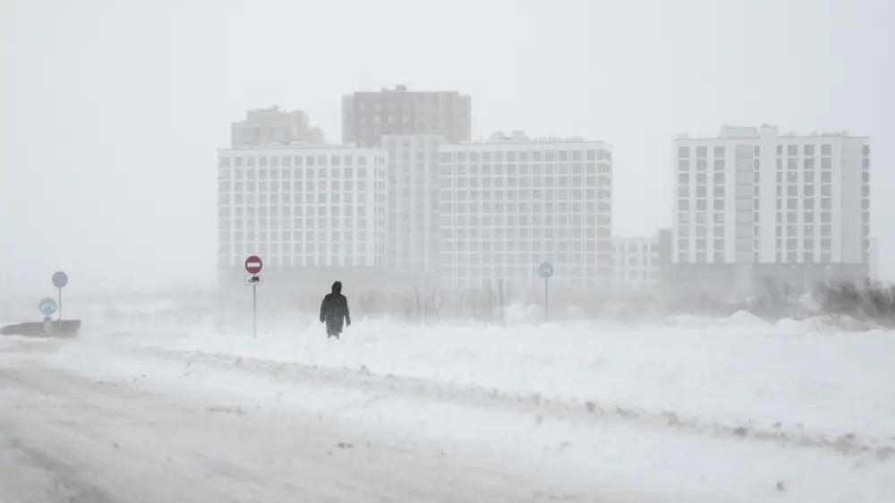 Снег и ветер прогнозируют в Астане
