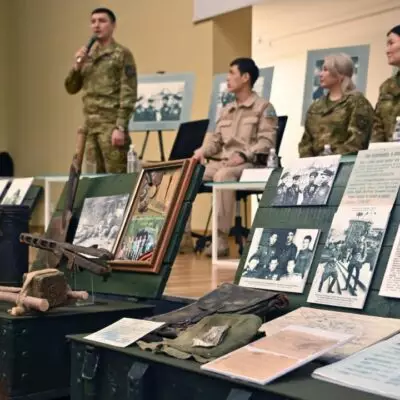 80 лет Великой Победе: в Астане продолжается выездная выставка военного музея
