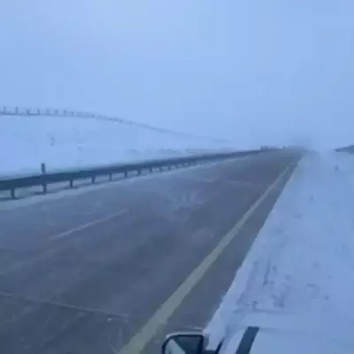 Трассы закрыли в шести областях Казахстана из-за непогоды