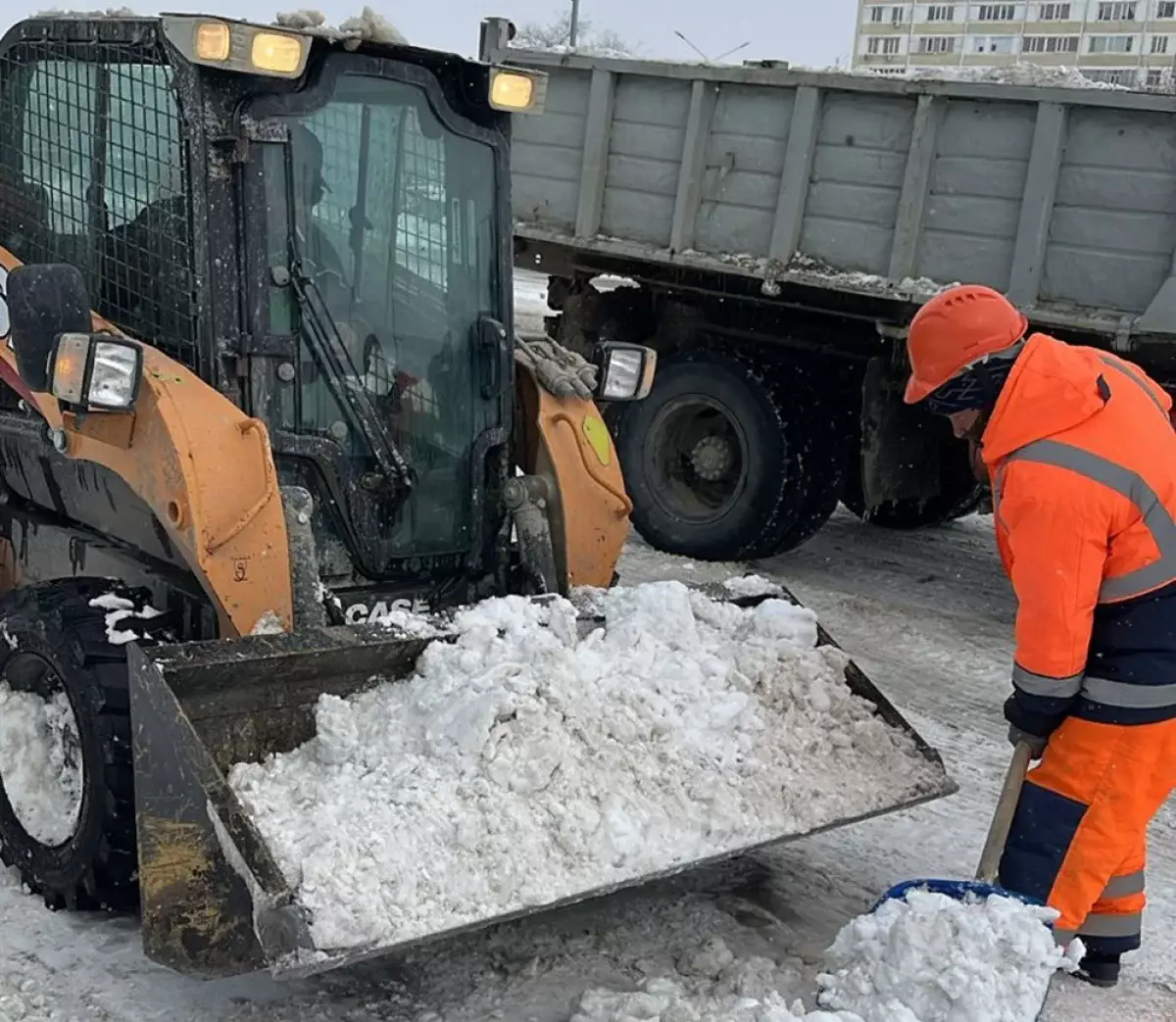 Сколько снега вывезено с дорог Актау? - новости на Lada.kz 02.03.2025