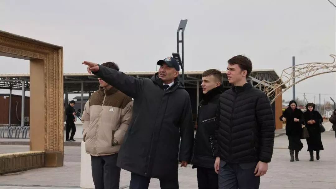 Алматы облысының әкімі балалар үйі неліктен қалада қалатынын түсіндірді