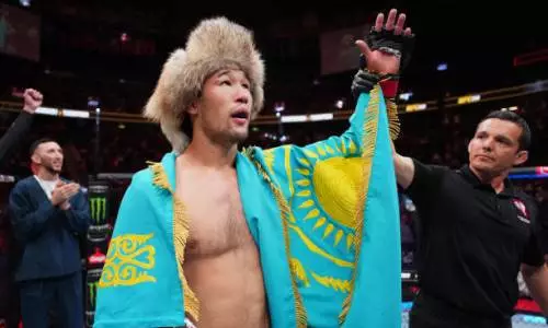 Менеджер Шавката Рахмонова нацелился на тройное чемпионство в UFC